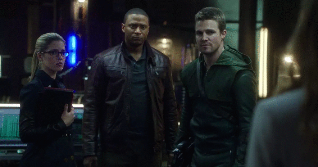 rrow team cast Stephen Amell Emily Bett Rickards David Ramsey 